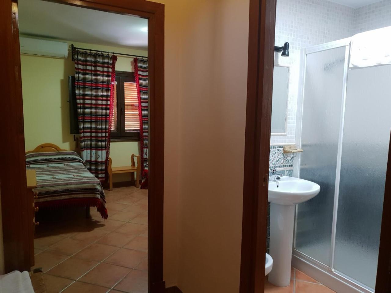 Hostal Pampaneira Ngoại thất bức ảnh